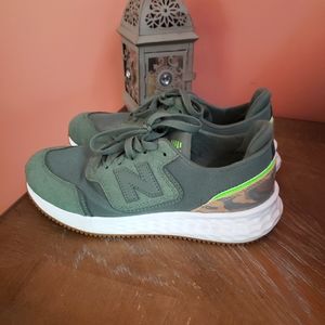 New Balance shoes 7.5 women's